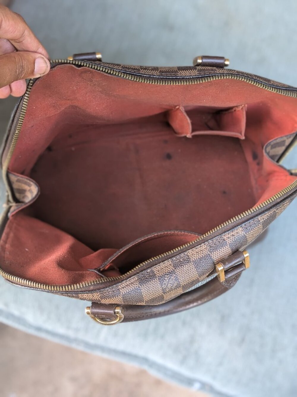 Used Vintage Louis Vuitton Bag - Picture 7 of 14